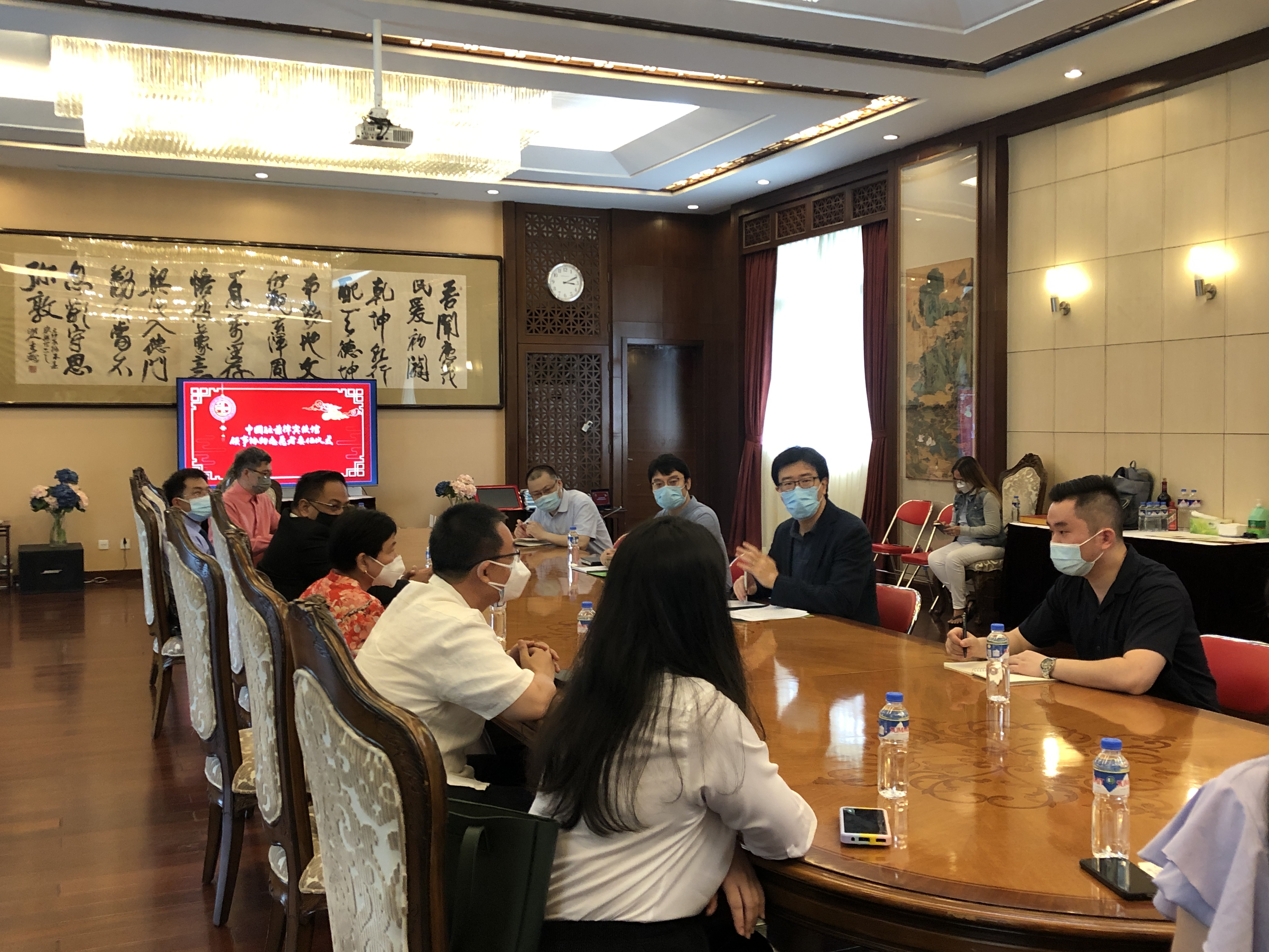 马尼拉领事馆通告-驻菲律宾使馆举办领事协助志愿者委任仪式(1)