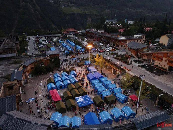 快讯-泸定地动已致46人罹难16人失联！行车记载仪拍下惊险刹时……(2)