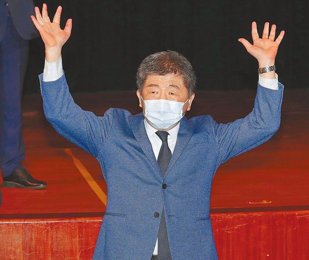 快讯-台北市长选战大乱斗：偷窥失言佛系，谁能拉住中心选民？(1)