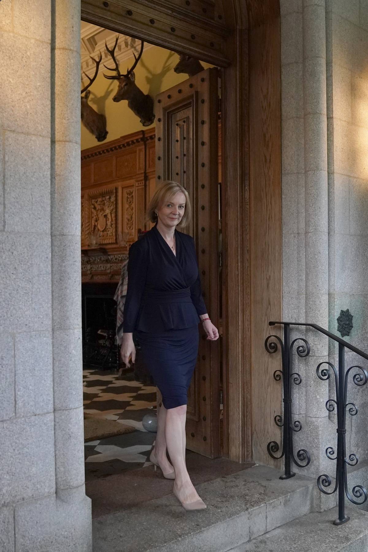 快讯-英国新宰衡特拉斯发表就职演讲，正式入主唐宁街10号(13)