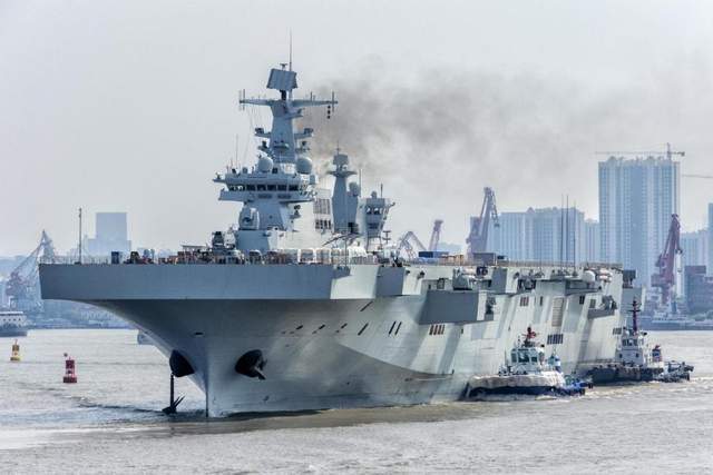快讯-南海台海两大方向，斗争形势严峻，解放军官宣，两艘075形成战力(3)