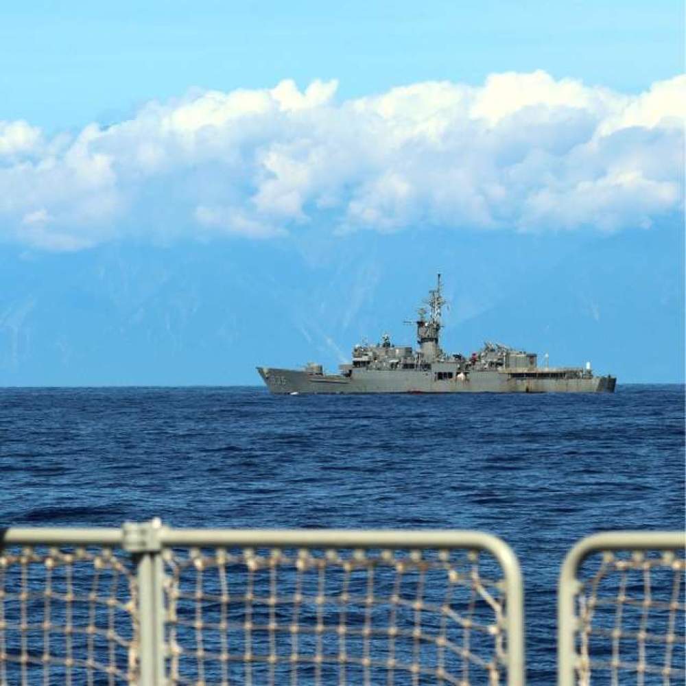 快讯-看着美国排兵布阵，大陆绝不能盲目自信！(4)