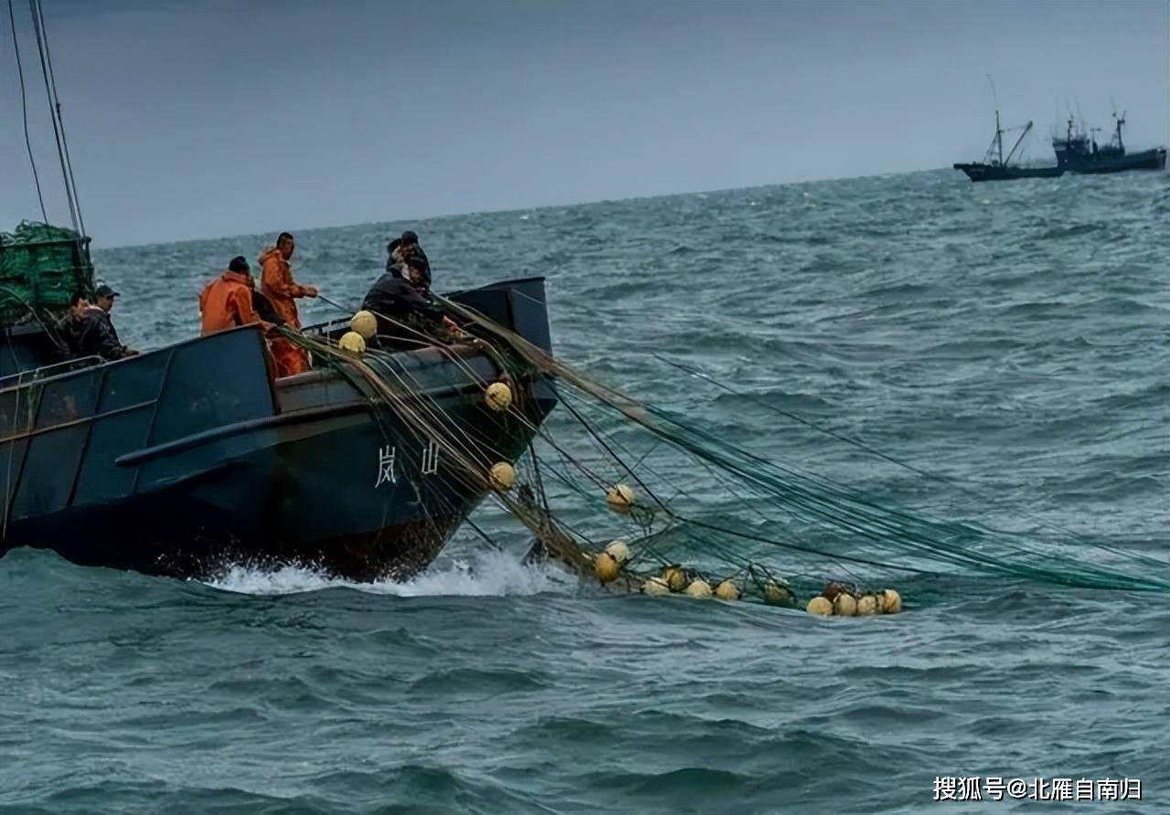 快讯-美日菲海警联合演习，或在牛轭礁登船搜查，一比三中方必须小心(13)