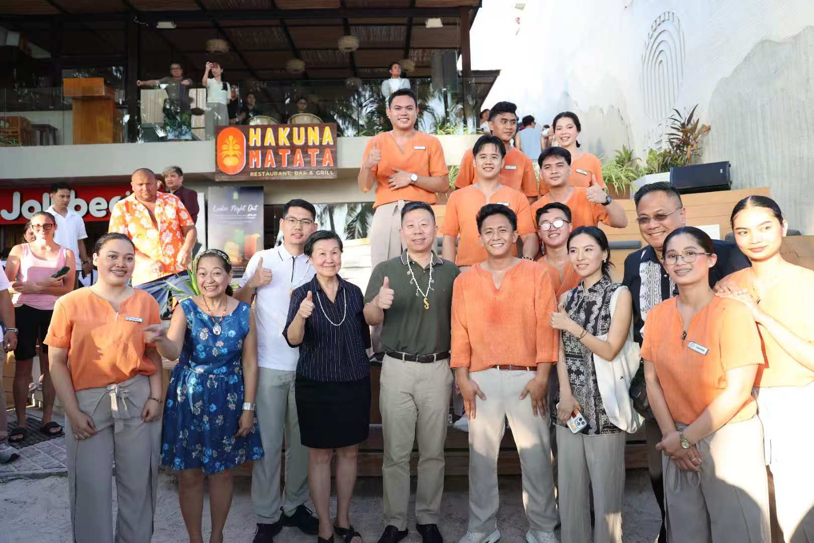 马尼拉领事馆通告-井泉大使访问长滩岛(2)